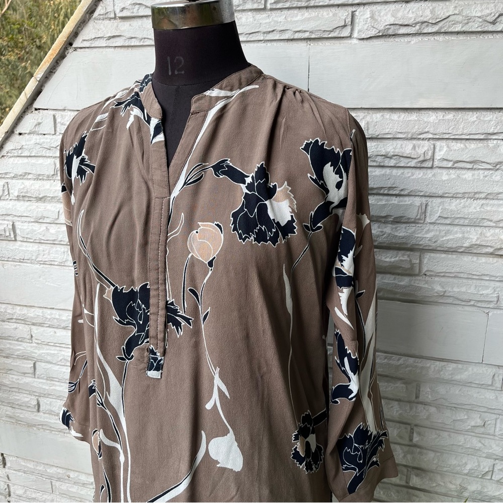 Brown Floral Top - Picture 3 of 5